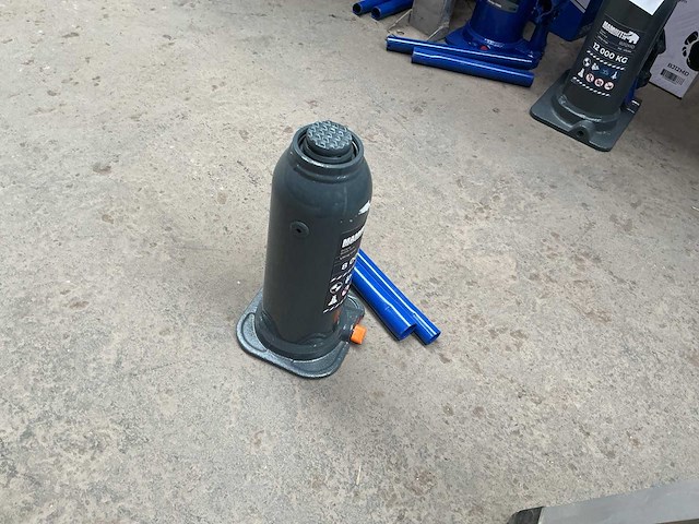 Mammuth bj08h hydraulic bottle jack - afbeelding 2 van  4