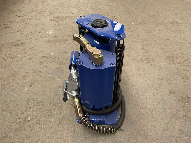 Mammuth bj12ahl garagekrik - afbeelding 2 van  2