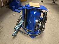 Mammuth bj12ahl pneumatische garagekrik - afbeelding 3 van  4