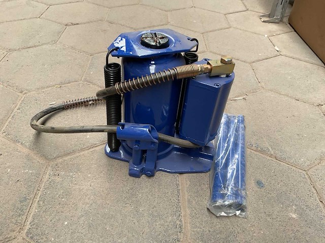 Mammuth bj20ahl garagekrik - afbeelding 3 van  4