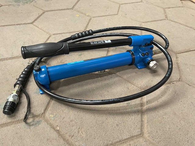Mammuth cp390 hydraulische handpomp - afbeelding 3 van  3