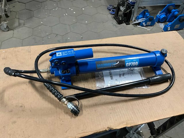 Mammuth cp700 hydraulische handpomp - afbeelding 1 van  3