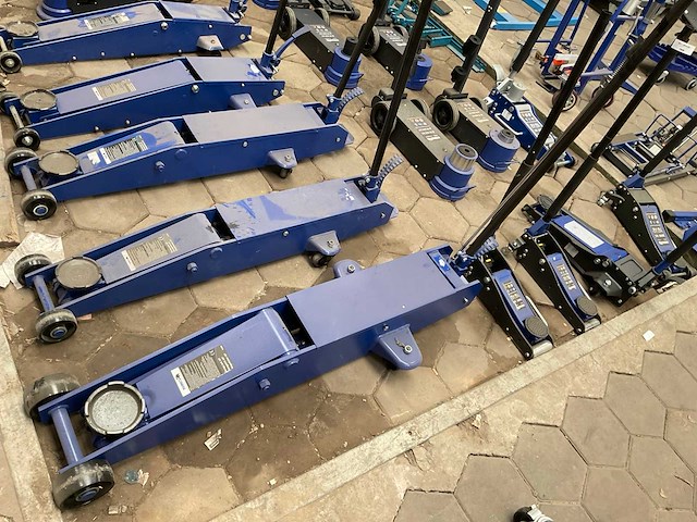 Mammuth fj10h garagekrik - afbeelding 3 van  4