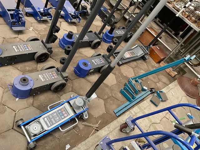 Mammuth fj25hlas garagekrik - afbeelding 2 van  3