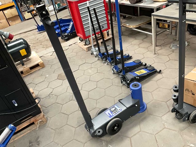 Mammuth fj30ahf garagekrik - afbeelding 3 van  4