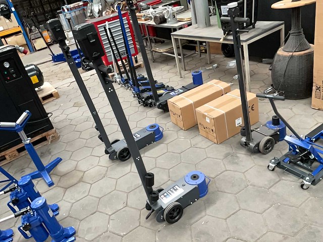 Mammuth fj30eh garagekrik - afbeelding 3 van  5