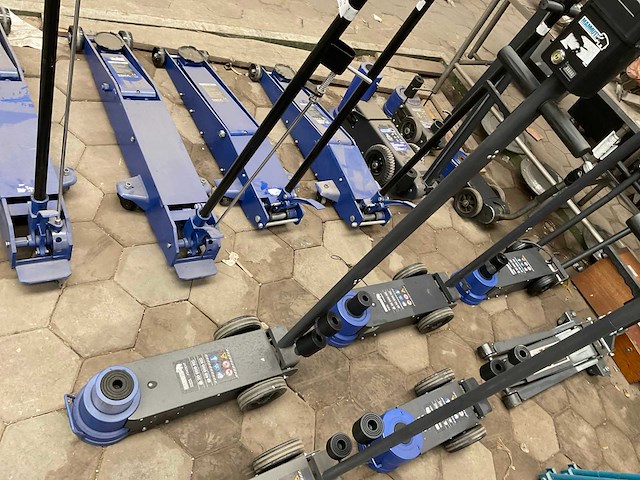 Mammuth fj40eht garagekrik - afbeelding 2 van  5