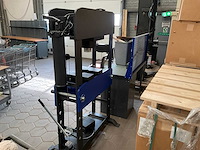 Mammuth hydraulische pers - afbeelding 5 van  6