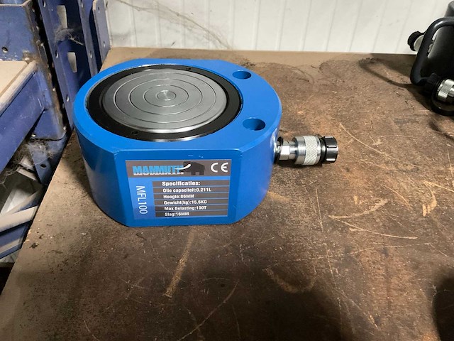 Mammuth mfl100 hydraulische cylinder - afbeelding 1 van  1