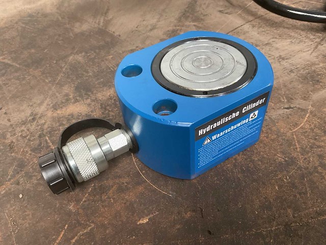 Mammuth mfl30 hydraulische cilinder - afbeelding 1 van  1
