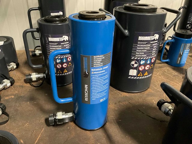 Mammuth mhc20150 hydraulische cylinder - afbeelding 1 van  2