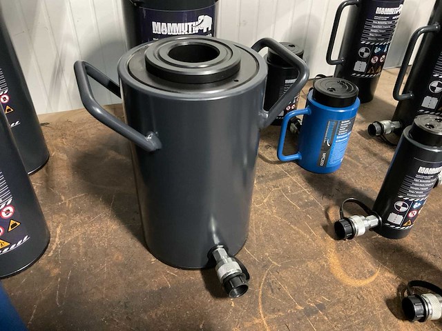 Mammuth mhc60100 hydraulische cylinder - afbeelding 2 van  2