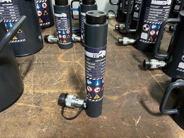 Mammuth mpc0510 hydraulische cylinder - afbeelding 2 van  2