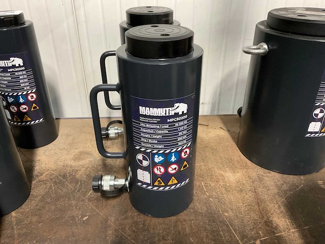 Mammuth mpc50200 hydraulische cylinder - afbeelding 2 van  2