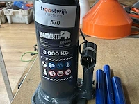 Mammuth potkrik 8t - afbeelding 2 van  2