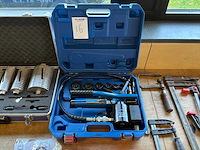 Mammuth syk-15 hydraulische perforatiepers