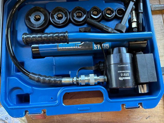 Mammuth syk-15 hydraulische perforatiepers - afbeelding 3 van  4