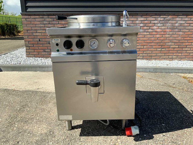 Mamoli kookketel met wateraansluiting. - afbeelding 3 van  8