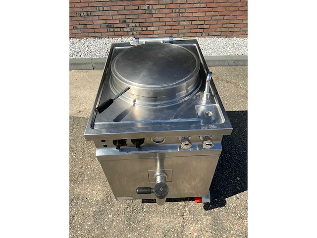 Mamoli kookketel met wateraansluiting. - afbeelding 6 van  8