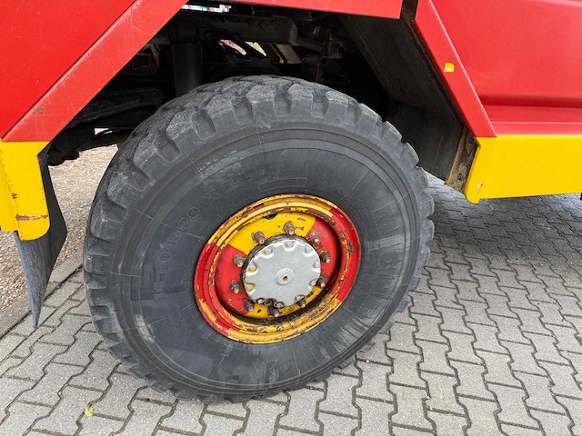 Man - 14-440 - brandweerwagen - afbeelding 22 van  43