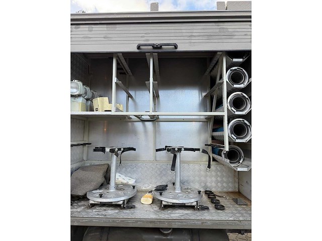 Man - 19-281 4x4 - brandweerwagen - afbeelding 54 van  61