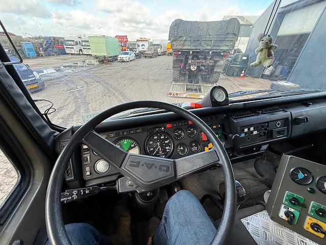 Man - 19-281 4x4 - brandweerwagen - afbeelding 5 van  61