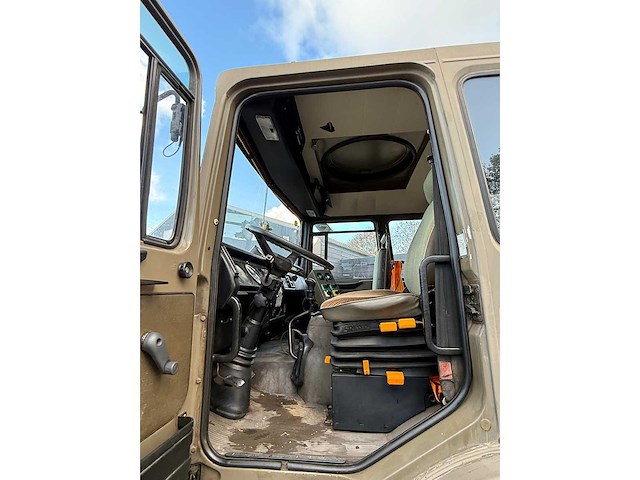 Man - 19-281 4x4 - brandweerwagen - afbeelding 8 van  61