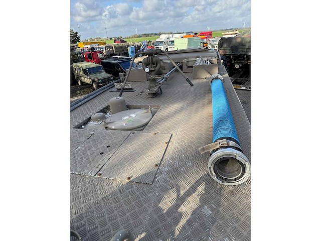 Man - 19-281 4x4 - brandweerwagen - afbeelding 52 van  61