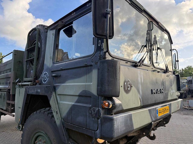 Man - 1978 - kat 4x4 - vrachtwagen - afbeelding 12 van  32