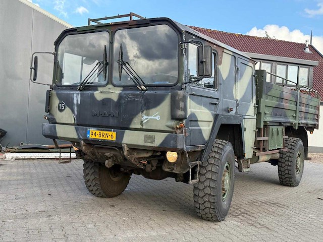 Man - 1978 - kat 4x4 - vrachtwagen - afbeelding 1 van  32