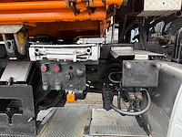 Man - 2011 - tgs 33.400 - vrachtwagen - afbeelding 3 van  28