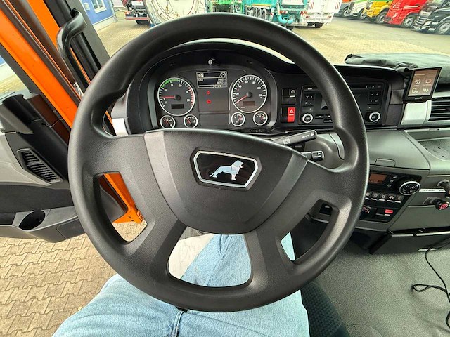 Man - 2011 - tgs 33.400 - vrachtwagen - afbeelding 7 van  28