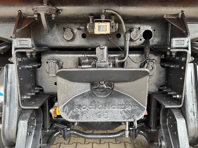 Man - 2011 - tgs 33.400 - vrachtwagen - afbeelding 19 van  28