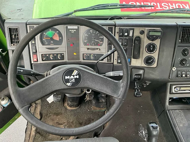 Man - 27 fvl - vrachtwagen met kettingsysteem - afbeelding 11 van  23
