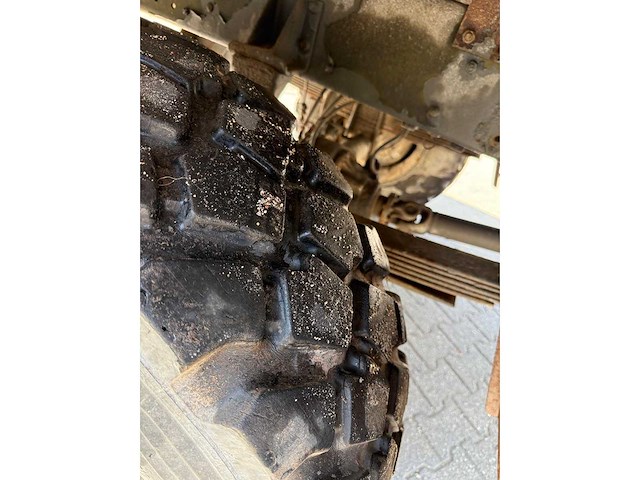 Man - 4x4 - vrachtwagen - afbeelding 2 van  17