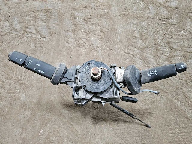 Man - 81.25509.0139 a0659-002-02 - stuurkolom - afbeelding 1 van  4