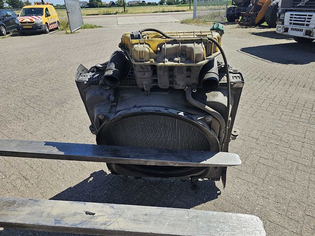 Man - berh - radiateur - afbeelding 9 van  10