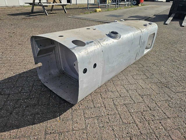 Man - brandstof tank 595 liter - afbeelding 3 van  5
