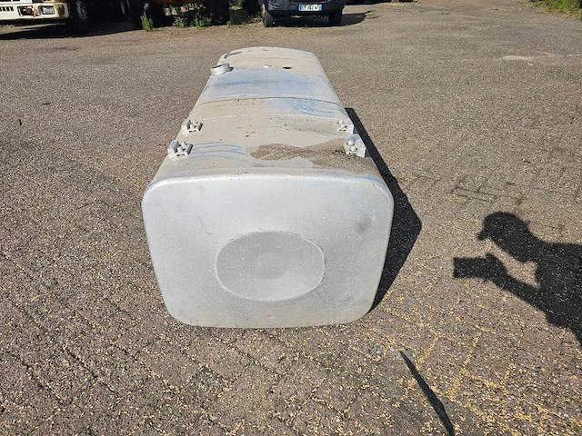 Man - brandstof tank 760 liter - afbeelding 6 van  11