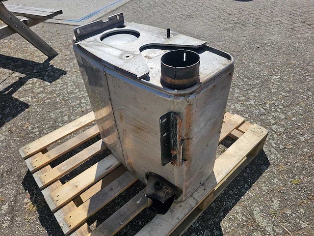 Man - eind demper - afbeelding 4 van  8