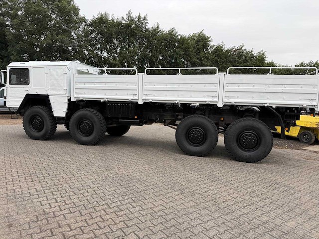 Man - kat 8x8 - vrachtwagen - afbeelding 3 van  10