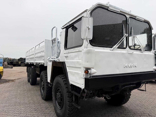 Man - kat 8x8 - vrachtwagen - afbeelding 7 van  10