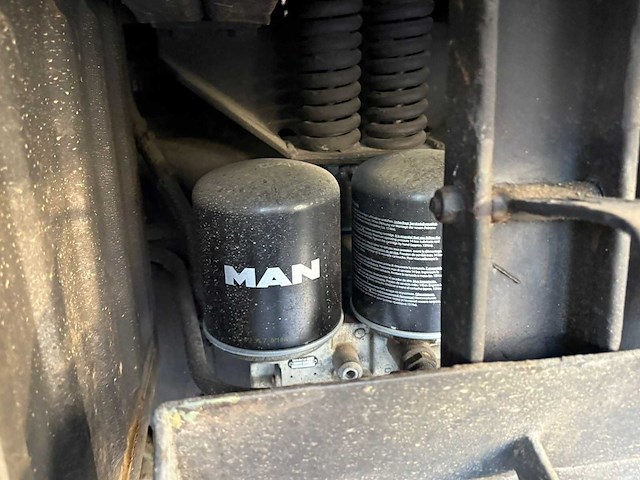 Man - kat glw 5t 4x4 - vrachtwagen - afbeelding 9 van  24