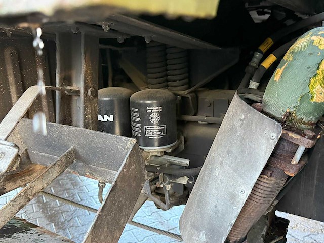 Man - kat glw 5t 4x4 - vrachtwagen - afbeelding 10 van  24