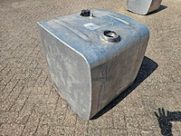 Man - mercedes actros - brandstof tank - afbeelding 5 van  10