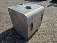 Man - mercedes actros - brandstof tank - afbeelding 8 van  10