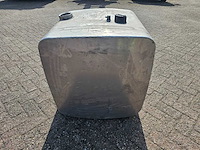 Man - mercedes actros - brandstof tank - afbeelding 9 van  10