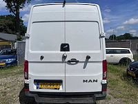 Man - tge - 35 2.0 automaat- vtg-99-p - afbeelding 13 van  19