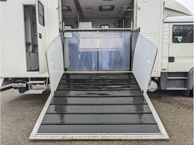 Man - tgl 1.180 - paardenwagen - 2012 - afbeelding 8 van  59