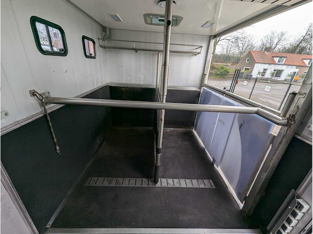 Man - tgl 1.180 - paardenwagen - 2012 - afbeelding 14 van  59